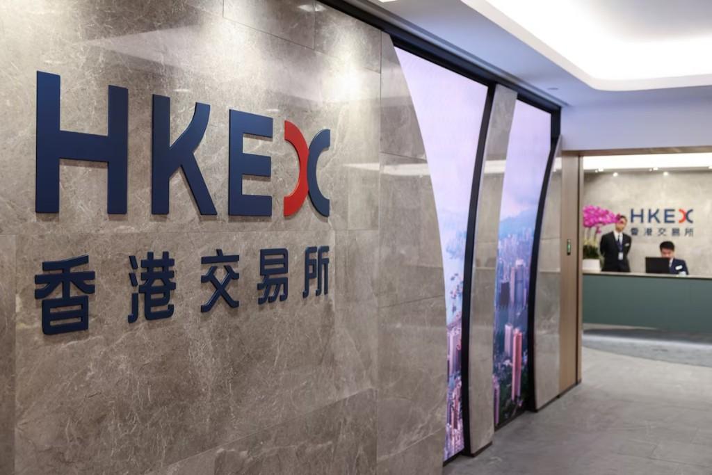 Galaxis rises 92.1pc on its trading debut in Hong Kong, but New Vision Electronics drops